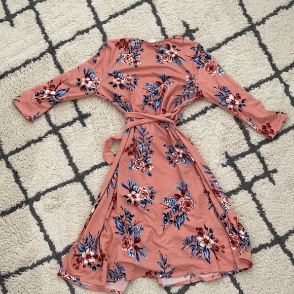 Lularoe Peach floral Michelle Dress - Picture 8 of 10